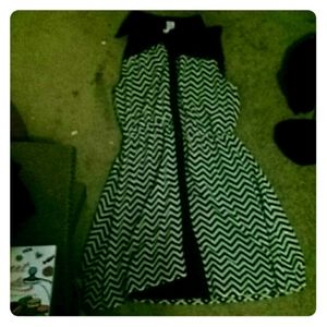 Black and wight dress